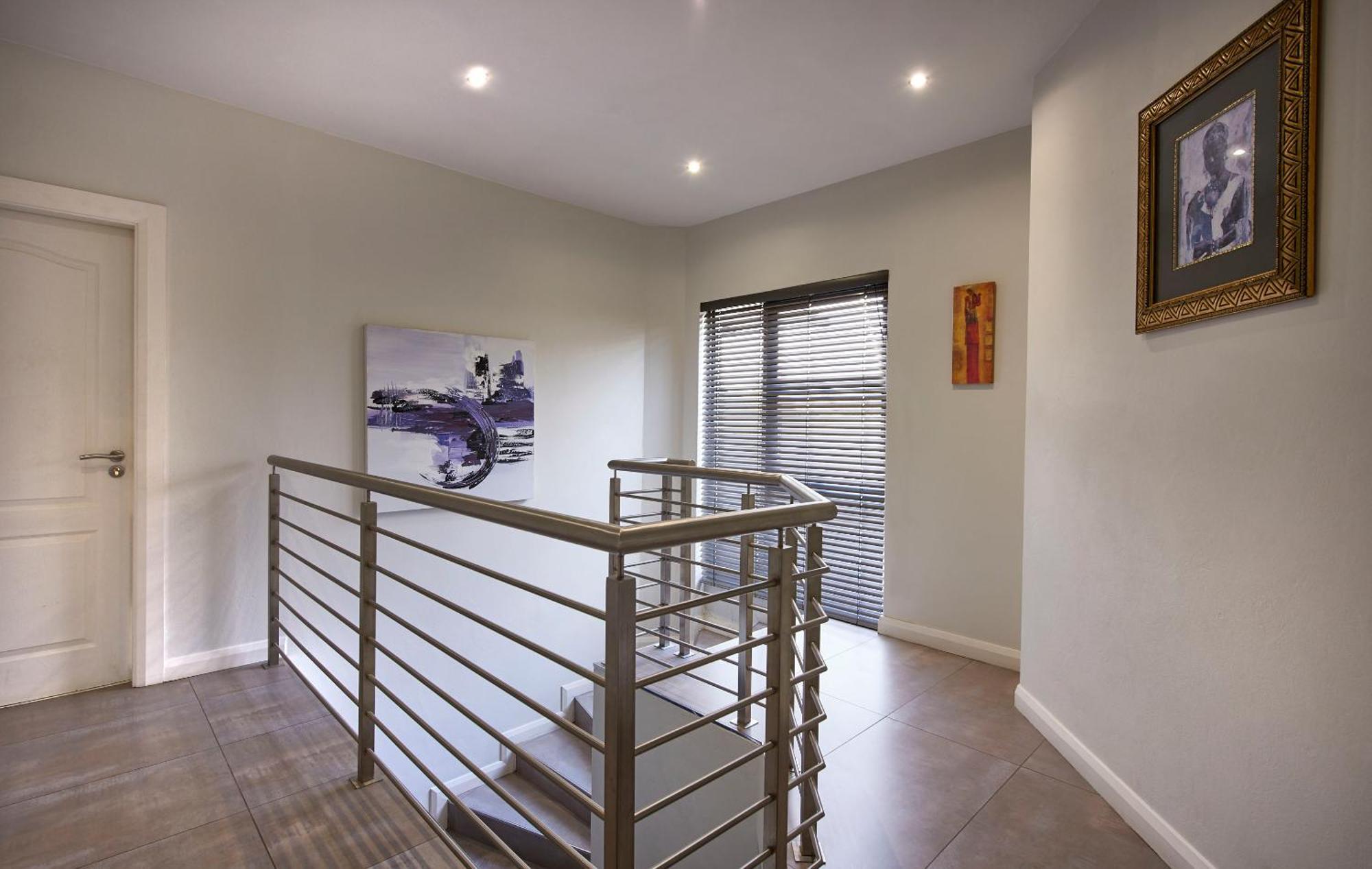 Dynasty Forest Sandown Serviced Apartments & Self Catering Hotel Γιοχάνεσμπουργκ Δωμάτιο φωτογραφία