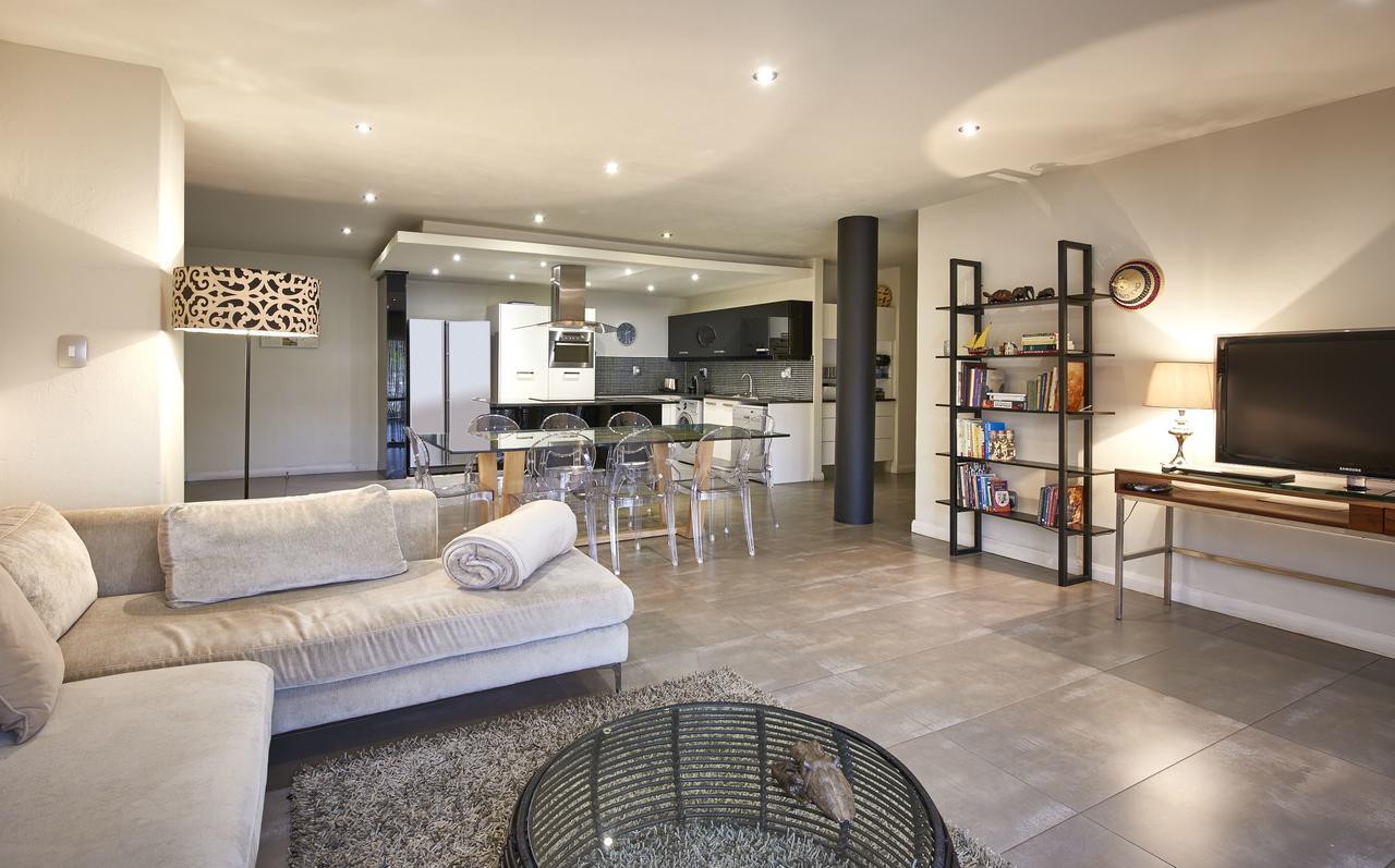 Dynasty Forest Sandown Serviced Apartments & Self Catering Hotel Γιοχάνεσμπουργκ Εξωτερικό φωτογραφία
