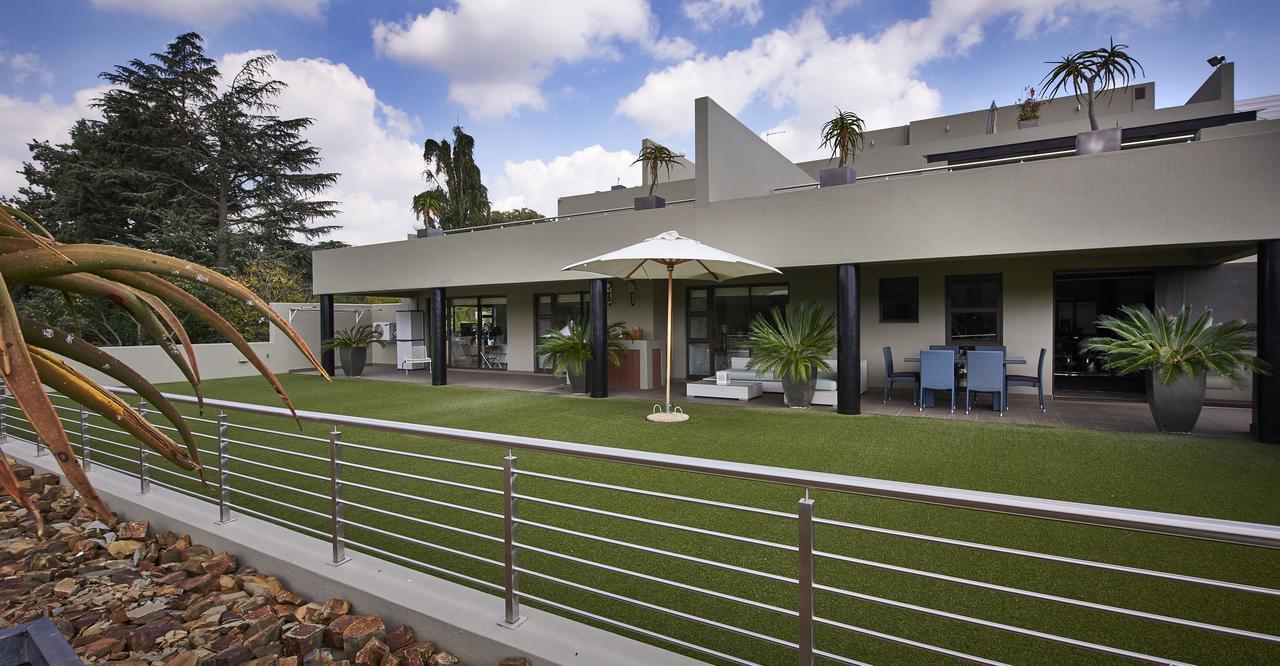 Dynasty Forest Sandown Serviced Apartments & Self Catering Hotel Γιοχάνεσμπουργκ Εξωτερικό φωτογραφία