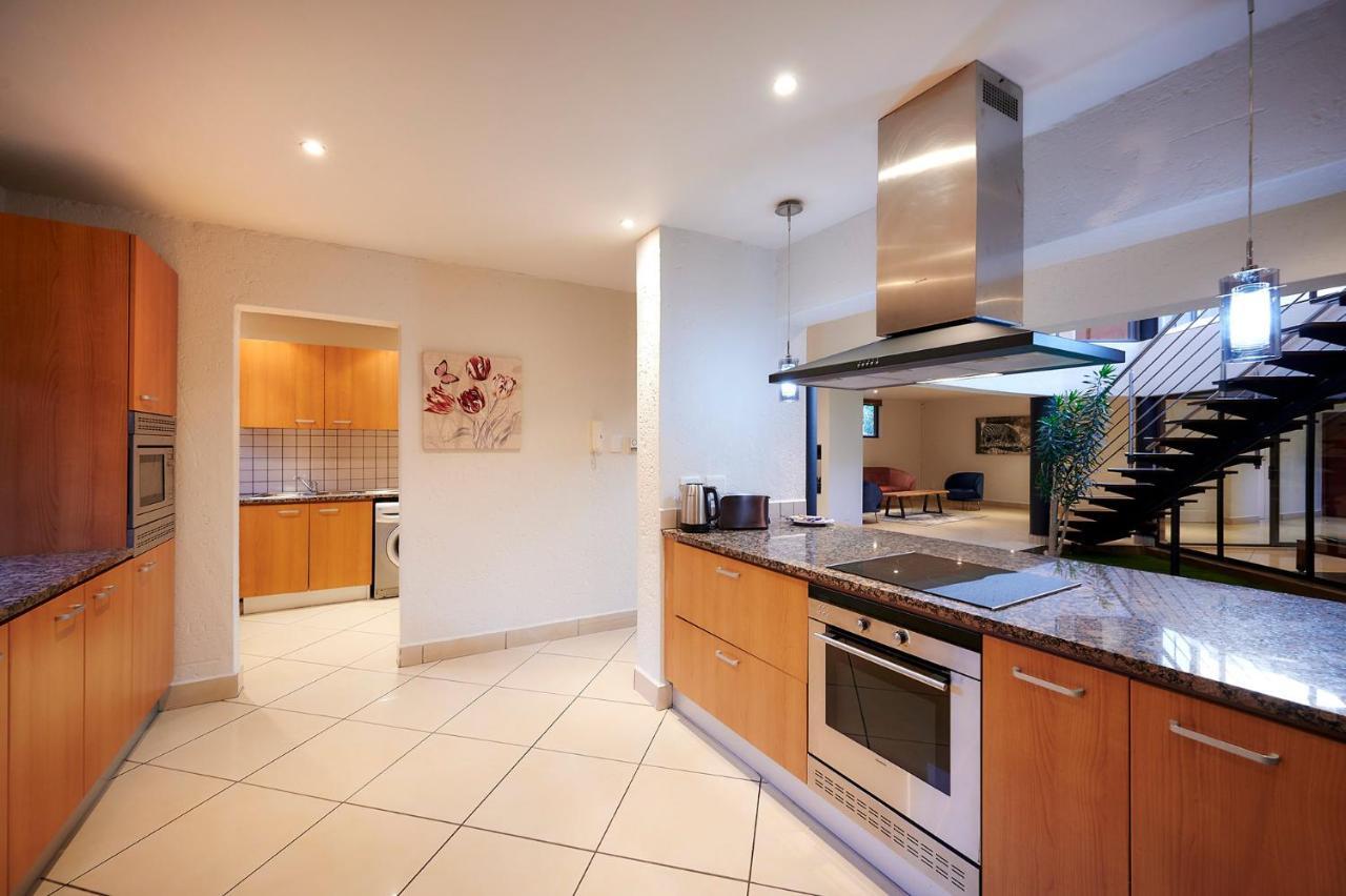 Dynasty Forest Sandown Serviced Apartments & Self Catering Hotel Γιοχάνεσμπουργκ Εξωτερικό φωτογραφία