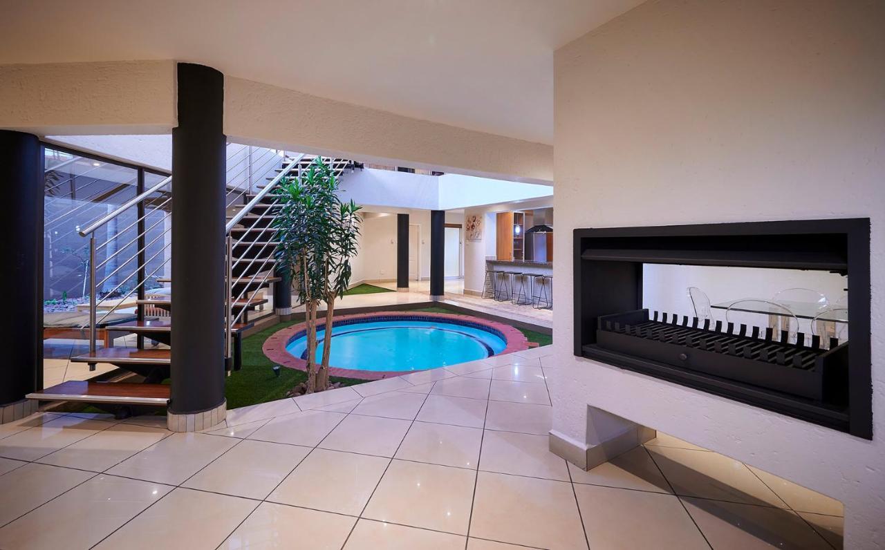 Dynasty Forest Sandown Serviced Apartments & Self Catering Hotel Γιοχάνεσμπουργκ Εξωτερικό φωτογραφία